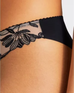 Slip Brésilien Aubade Lovessence (Noir) 7 Slip Brésilien Aubade Lovessence (Noir) -Sous-vetement Soldes Boutique slip bresilien aubade lovessence noir 3