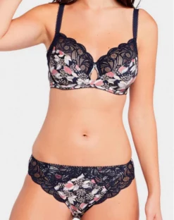 Soutien-gorge Armatures Classique Sans Complexe Ariane Fantaisy (Imprimé Bleu Marine) 9 Soutien-gorge Armatures Classique Sans Complexe Ariane Fantaisy (Imprimé Bleu Marine) -Sous-vetement Soldes Boutique soutien gorge armatures classique sans complexe ariane fantaisy imprime bleu marine 4
