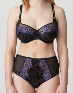 Soutien-gorge Balconnet Coupe Tulipe Prima Donna Cheyney (Sultry Black) 12 Soutien-gorge Balconnet Coupe Tulipe Prima Donna Cheyney (Sultry Black) -Sous-vetement Soldes Boutique soutien gorge balconnet coupe tulipe prima donna cheyney sultry black 5
