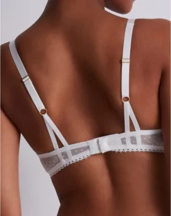 Soutien-gorge Plunge Coque Aubade Trésor Infini (White Wind) 11 Soutien-gorge Plunge Coque Aubade Trésor Infini (White Wind) -Sous-vetement Soldes Boutique soutien gorge plunge coque aubade tresor infini white wind 5