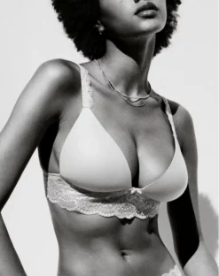 Soutien-gorge Triangle Coque Aubade Sweetessence (Skin) 15 Soutien-gorge Triangle Coque Aubade Sweetessence (Skin) -Sous-vetement Soldes Boutique soutien gorge triangle coque aubade sweetessence skin 7