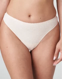 String Prima Donna Gythia (Geisha)