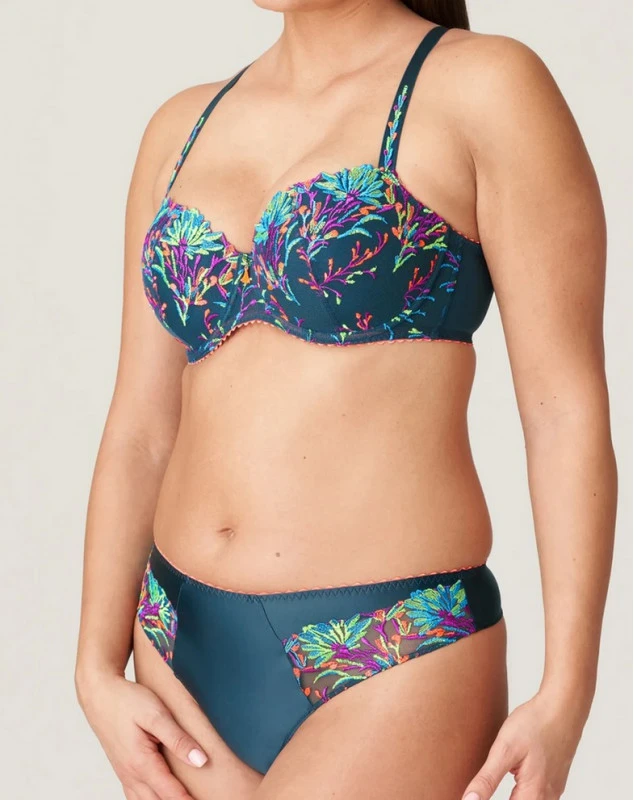 String Prima Donna Las Salinas (Empire Green) 4 String Prima Donna Las Salinas (Empire Green) – Image 4